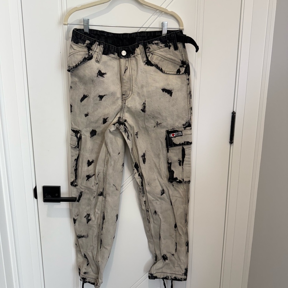 Black and Gray Boyfriend Jeans with Distressed Look